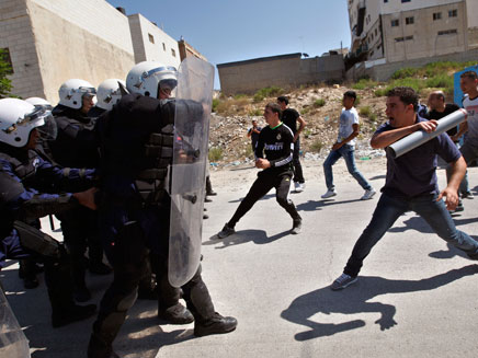 צפו בהכנות הפלסטיניות (צילום: AP)