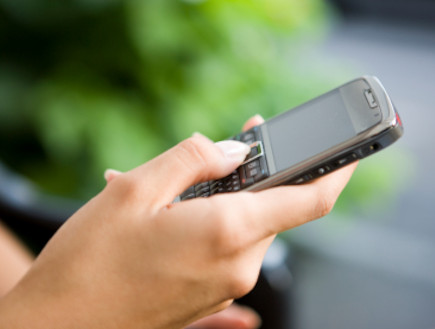 טלפון נייד, טלפון סלולרי, סלולרי (צילום: webphotographeer, Istock)