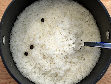 אורז מוכן (צילום: אסתי רותם, mako אוכל)