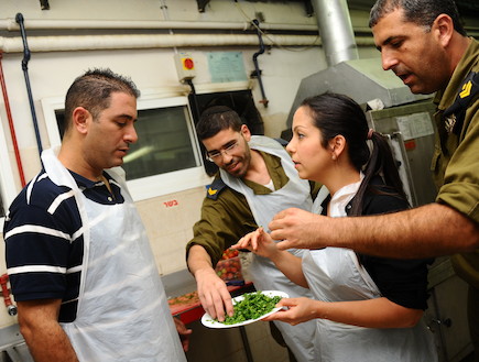 גילי ואבי (צילום: מור גל, עיתון 