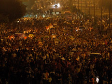 האירועים האלימים בקהיר, שלשום (צילום: רויטרס)