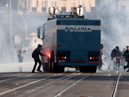 מהומות ברומא (צילום: AP)