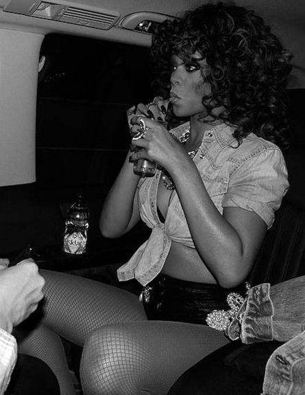 ריהאנה שתיינית (צילום: צילום מסך)