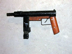 אחד מכלי הנשק שנתפסו (צילום: שב"כ)