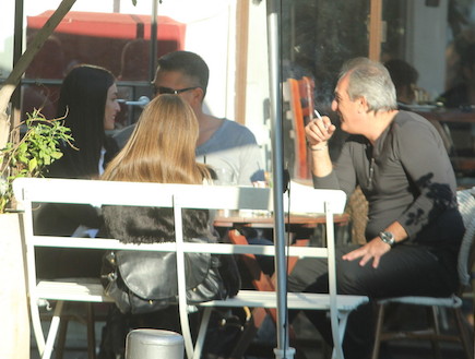 קארין כהן וטל אהרון בקפה ביחד (צילום: אלעד דיין)