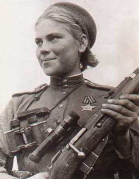 צלפית סובייטית (צילום: ויקיפדיה)