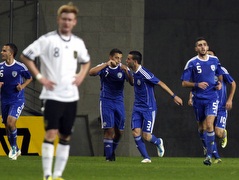 נבחרת הנוער חוגגת במושבה מול גרמניה (GettyImages) (צילום: מערכת ONE)