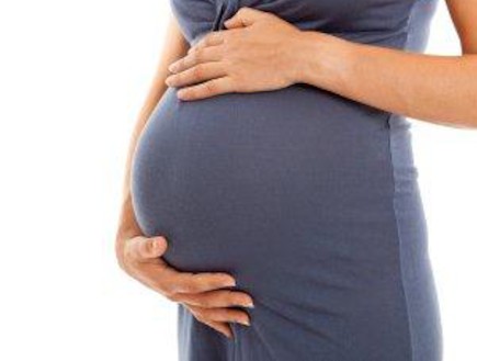 אישה בהריון  (צילום: Angelika Schwarz, Istock)