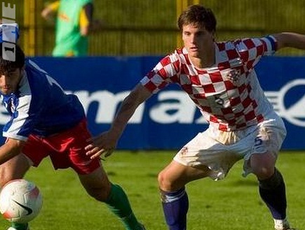 כריסטיאן איפשה במדי נבחרת קרואטיה הצעירה (צילום מסך) (צילום: מערכת ONE)