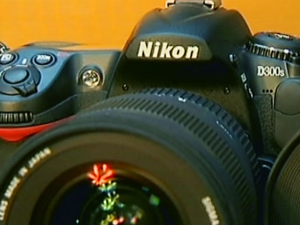 עלייה במחירי המצלמות הדיגיטליות (צילום: חדשות 2)