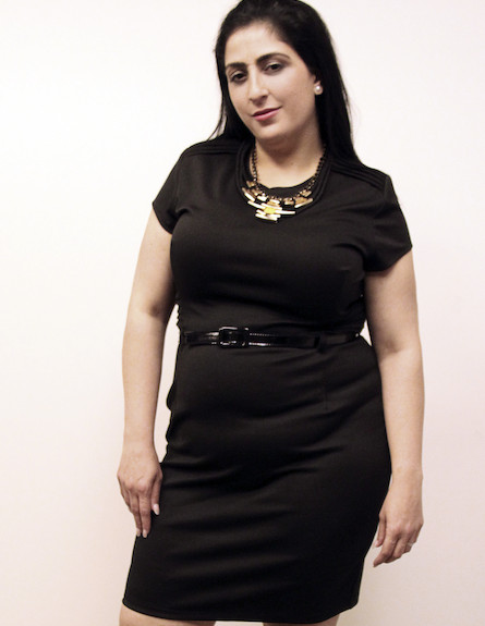 שמלה שחורה קטנה, לא לרזות בלבד. בטי קפרא מדגימה (צילום: אורטל דהן)