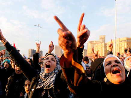 מפגינים במצרים. ארכיון (צילום: רויטרס)