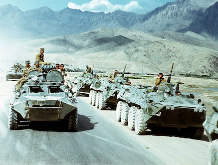 מלחמת אפגניסטן - הכוחות הרוסיים בנסיגה (צילום: Evstafiev, ויקיפדיה)