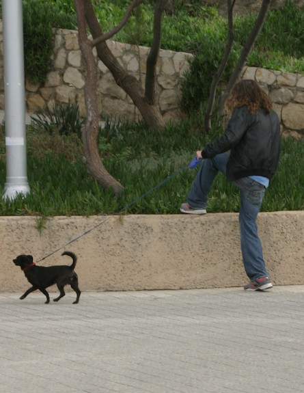 ליעוז כהן עם הכלב, האח הגדול (צילום: צ'ינו פפראצי)