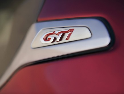 פיג'ו 208 GTI