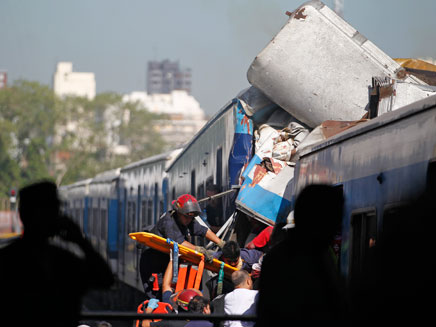 תאונת הרכבת בארגנטינה (צילום: רויטרס)