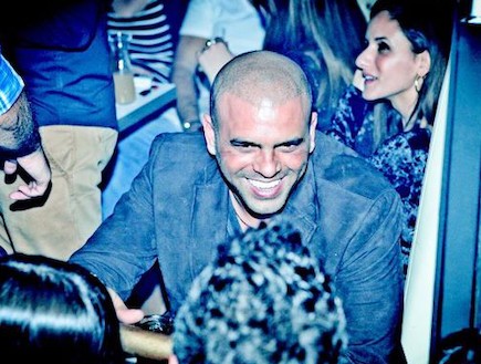 אייל גולן מבלה אייל גולן מבלה