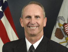 אדמירל ג'ונתן גרינהארט (צילום: צבא ארצות הברית)