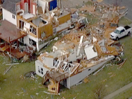 "זה היה מטורף לחלוטין". בית שניזוק בטקסס (צילום: רויטרס)