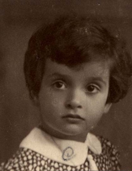 ילדים בשואה - אווה (צילום: ארכיון יד ושם, אוסף החפצים, מוזיאון יד ושם, תרומת קלאוס זוילסקי, מרילנד, ארה"ב)