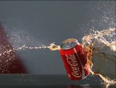 קוקה קולה מתפוצצת (צילום: צילום מסך מתוך youtube)