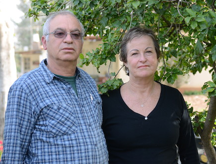 הוריו של דביר לניר (צילום: רוני אביב, במחנה)