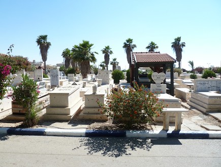 קבר הבאבא סאלי בנתיבות (צילום:  שמעון איפרגן)