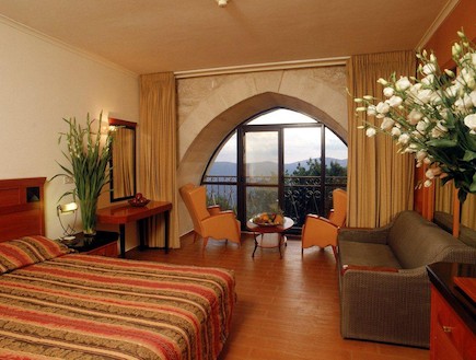 מלון רות רימונים צפת- חדר הר מירון (צילום: סטודיו שייקה איתן )