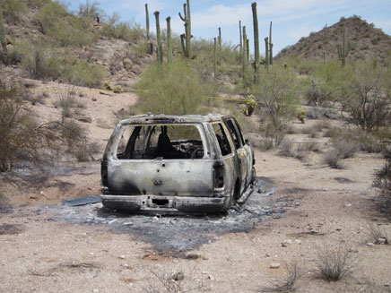 המכונית המשפחתית נמצאה חרוכה באריזונה (צילום: רויטרס)