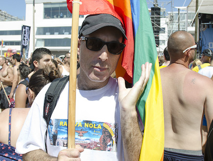 אבי אטינגר מצעד הגאווה 2012 (צילום: שי בן נפתלי)
