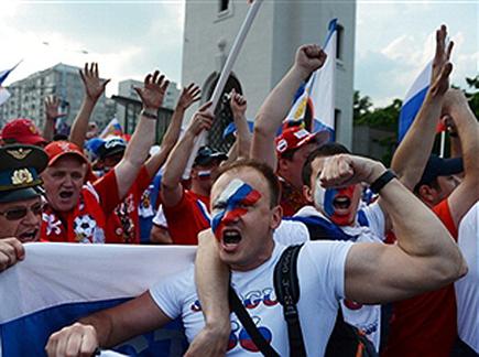 אוהדי רוסיה, עלו לנבחרת ביוקר (gettyimages) (צילום: ספורט 5)