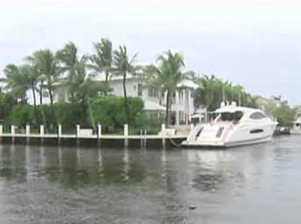 הבית של משפחת אגיאר בפלורידה. צפו בדיווח של גיל ברק ממיאמי (צילום: ספורט 5)