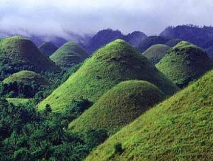 גבעות השוקולד בפיליפינים