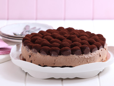 עוגת גלידה מוס שוקולד (צילום: בני גם זו לטובה, אוכל טוב)