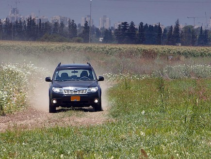 מאזדה CX5 מול סובארו פורסטר (צילום: נעם עופרן, מוטוקאר )