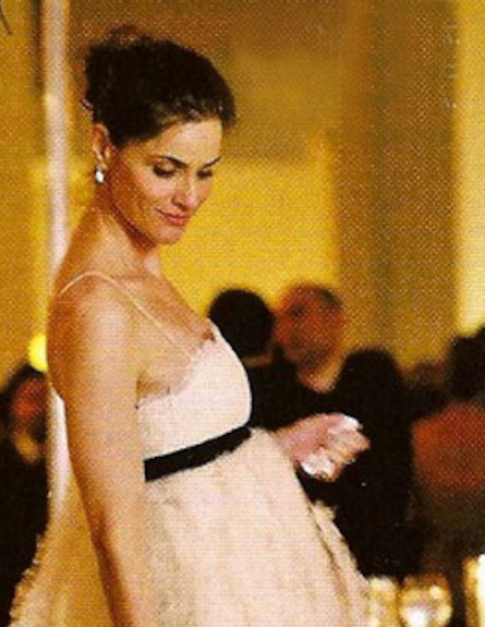 אמנדה פיט כלה בהריון (צילום: צילום מסך celebritybrideguide.com)
