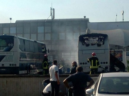 האוטבוס שנפגע (צילום: חדשות 2)
