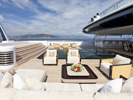 serene yacht (צילום: מתוך: bnycharters.com)