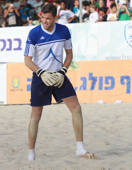 גמר כדורגל חופים, טום קשתי (צילום: עידו ארז)