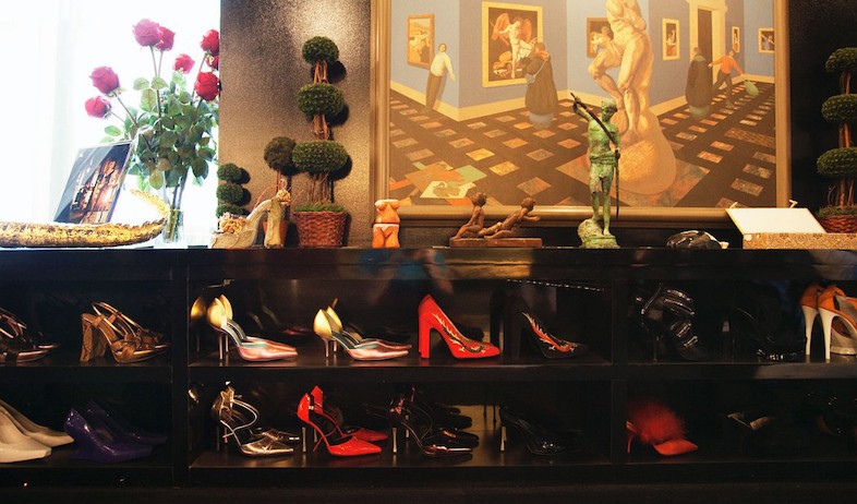 אוסף הנעלים של סינדי גאלופ (צילום: Michael Weber)