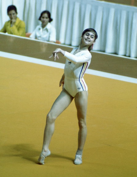 נדיה קומנצ'י באולימפיאדה (צילום: Getty Images, GettyImages IL)