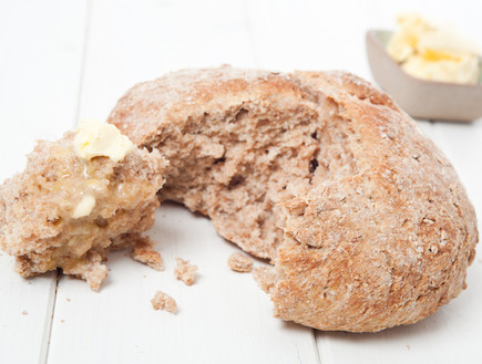 לחם סודה אירי (צילום: istockphoto)