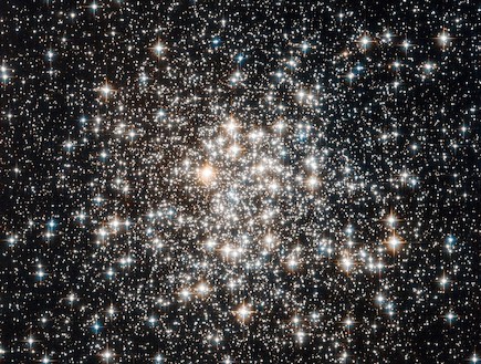 הכוכבים העתיקים ביותר בגלקסיה (צילום: nasa.gov)
