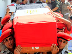 הלווית חיילים הרוגים מצרים (צילום: רויטרס)