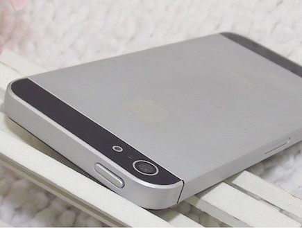 מכשיר דמה של אייפון 5 (קרדיט: micgadget.com)