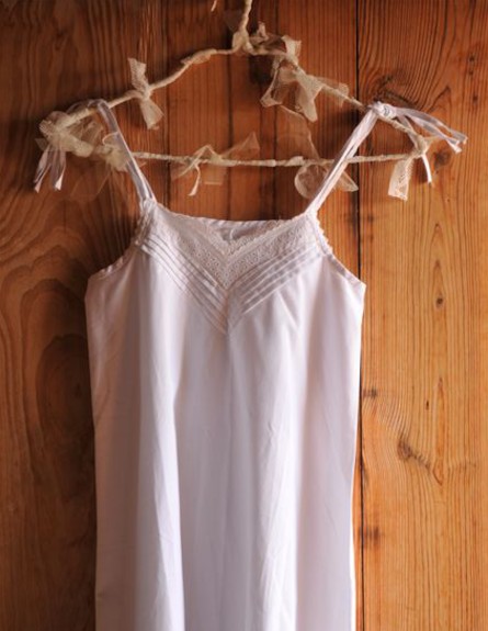 BERESHEET DESIGN'-שמלה לבנה