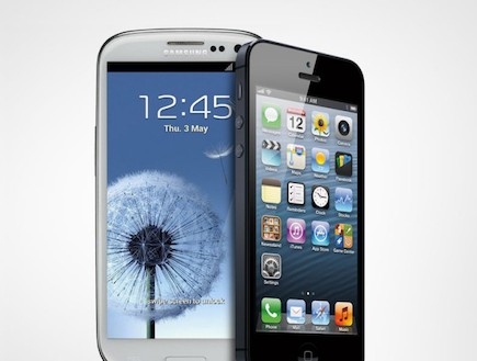 אייפון 5 מול גלקסי S3