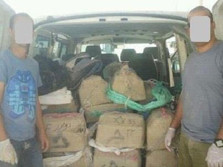 הסמים שנתפסו ליד הגבול (צילום: משטרת ישראל)