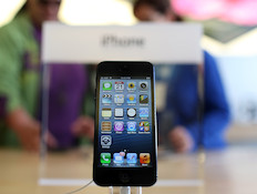 אייפון 5 (צילום: Justin Sullivan, GettyImages IL)