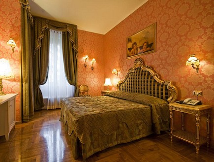 Hotel Romance Rome